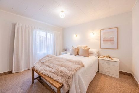 Photo of property in 2/6 King Street, Taradale, Napier, 4112