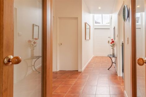 Photo of property in 2/290 Withells Road, Avonhead, Christchurch, 8042