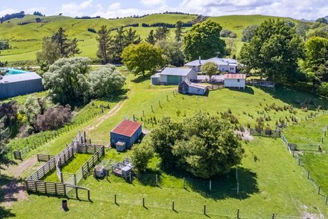 Photo of property in 490 Ngaumu Road, Ngaumu, Masterton, 5890