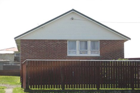 Photo of property in 182 Puriri Street, Castlecliff, Whanganui, 4501