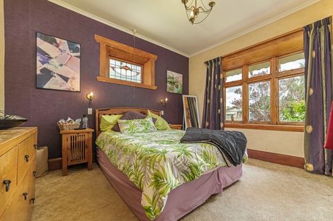Photo of property in 37 Shamrock Street, Takaro, Palmerston North, 4412