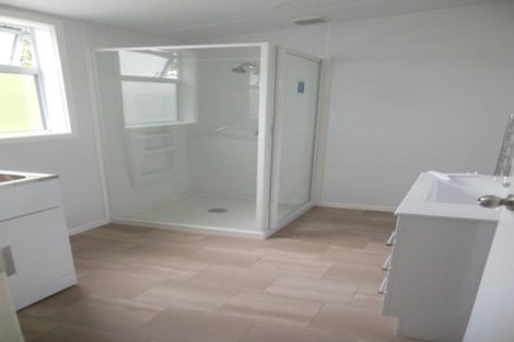 Photo of property in 9 Elm Row, Dunedin Central, Dunedin, 9016