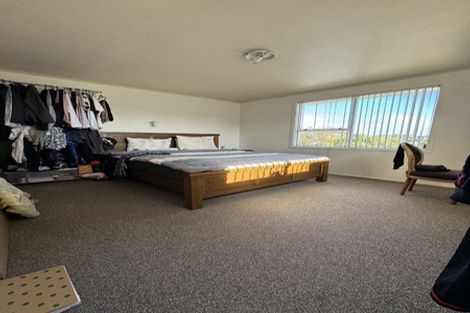 Photo of property in 1/172 Forrest Hill Road, Forrest Hill, Auckland, 0620