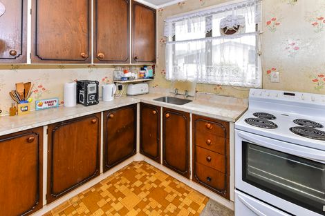 Photo of property in 51 John Walker Drive, Manurewa, Auckland, 2102