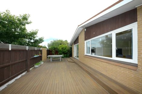 Photo of property in 185 Wairakei Road, Bryndwr, Christchurch, 8053