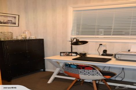 Photo of property in 1066 Egmont Road, Egmont Village, New Plymouth, 4372