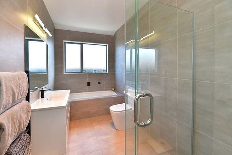 Photo of property in 55 Harvest Avenue, Orewa, 0931