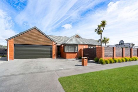 Photo of property in 36 Broadhaven Avenue, Parklands, Christchurch, 8083