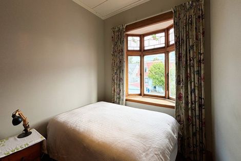 Photo of property in 13 Queen Street, Mount Victoria, Wellington, 6011