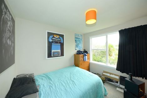 Photo of property in 2/62 Bowhill Road, New Brighton, Christchurch, 8083