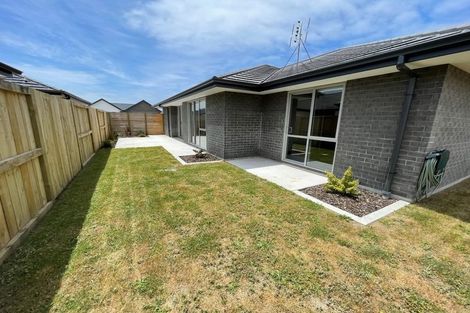 Photo of property in 20 Kotiate Street, Papamoa Beach, Papamoa, 3118