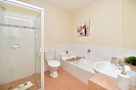 Photo of property in 6 Trimaran Drive, Gulf Harbour, Whangaparaoa, 0930