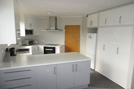 Photo of property in 107 Larnach Road, Vauxhall, Dunedin, 9013