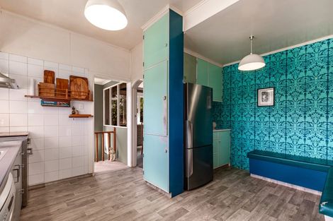 Photo of property in 2 Beacon Hill Road, Miramar, Wellington, 6022