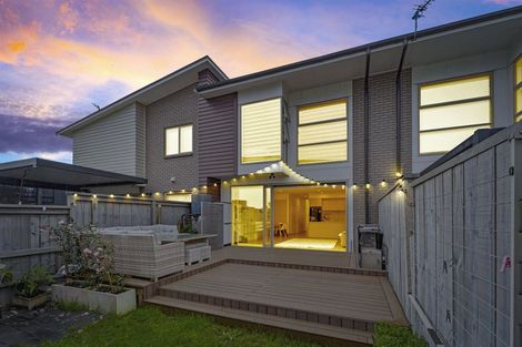 Photo of property in 25 Eyton Kay Road, Hobsonville, Auckland, 0616