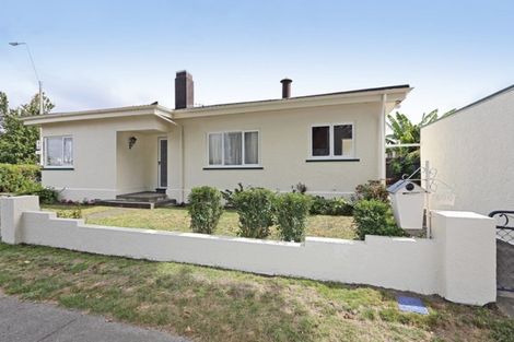 Photo of property in 400 Sylvan Road, Parkvale, Hastings, 4122