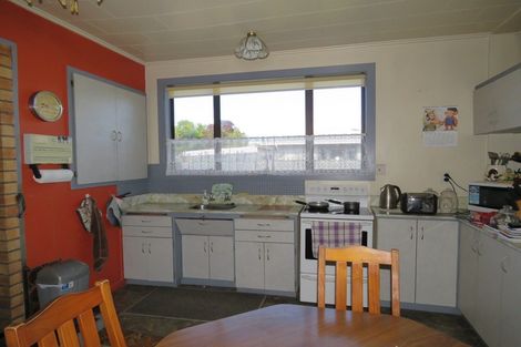 Photo of property in 20 Bentham Street, Westport, 7825