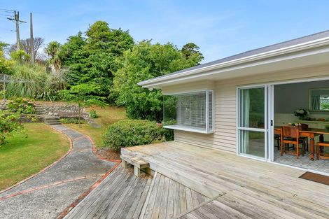 Photo of property in 4 Ranui Terrace, Tawa, Wellington, 5028