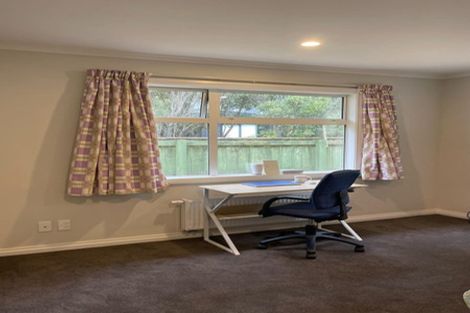 Photo of property in 89 Downing Street, Crofton Downs, Wellington, 6035