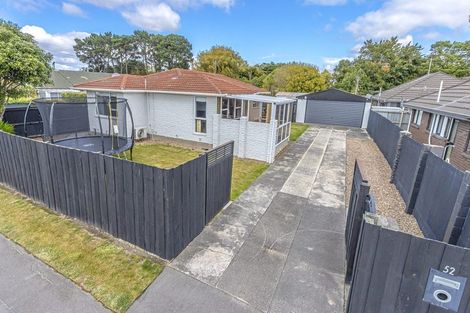Photo of property in 52 Awatea Road, Hornby, Christchurch, 8042