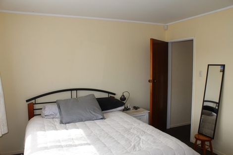 Photo of property in 5 Turner Place, Pukekohe, 2120