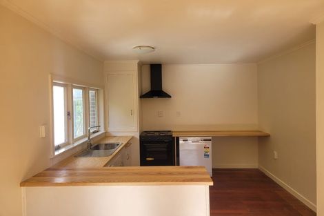 Photo of property in 368 Henderson Valley Road, Henderson Valley, Auckland, 0612