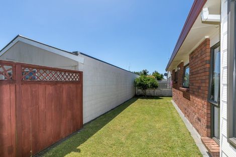 Photo of property in 33a Sandwich Road, St Andrews, Hamilton, 3200