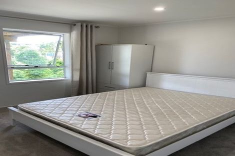 Photo of property in 40 Colmar Road, Mellons Bay, Auckland, 2014