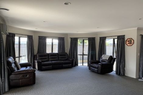 Photo of property in 13a Thackeray Street, Trentham, Upper Hutt, 5018