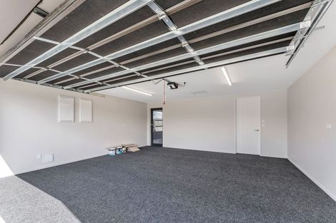 Photo of property in 8 Cam Mill Place, Rangiora, 7400