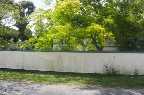 Photo of property in 63 Martin Avenue, Beckenham, Christchurch, 8023