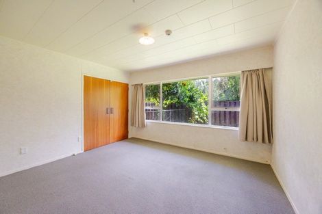 Photo of property in 16 Anderson Road, Taradale, Napier, 4112