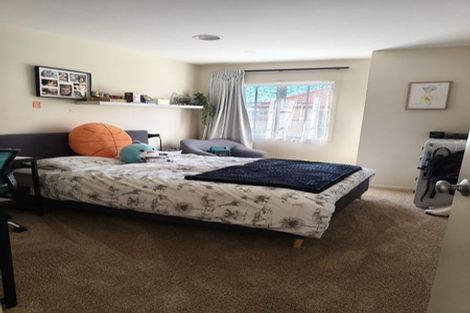 Photo of property in 30 Parkwood Crescent, Gulf Harbour, Whangaparaoa, 0930