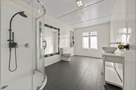 Photo of property in 2 Achilles Drive, Taihape, 4720