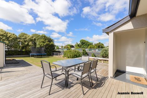 Photo of property in 600 Featherston Street, Roslyn, Palmerston North, 4414