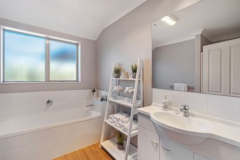 Photo of property in 48 Allison Crescent, Kaiapoi, 7630