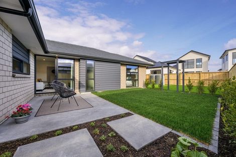 Photo of property in 7 Kaitiaki Drive, Clarks Beach, 2122