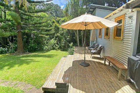 Photo of property in 9 Cotterell Street, Leigh, 0985