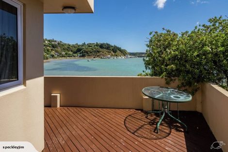 Photo of property in 18a Trevor Terrace, Paremata, Porirua, 5024