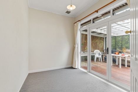 Photo of property in 59 Kent Street, Carterton, 5713