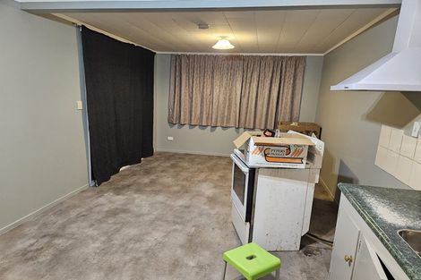 Photo of property in 1/51 Hartford Crescent, Totara Park, Upper Hutt, 5018
