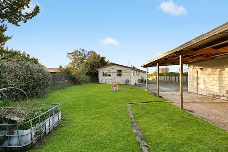 Photo of property in 18 Oakfield Crescent, Pukete, Hamilton, 3200