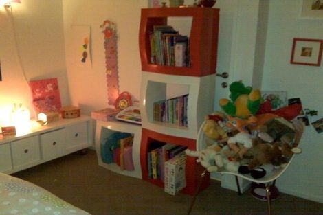 Photo of property in Luna Apartments, 6m/16 Burton Street, Grafton, Auckland, 1010