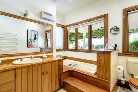 Photo of property in 1971 Moutere Highway, Upper Moutere, 7175