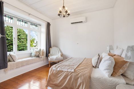 Photo of property in 1 Prospect Terrace, Mount Eden, Auckland, 1024