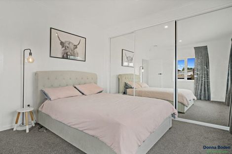 Photo of property in 87 Helvetia Road, Pukekohe, 2120