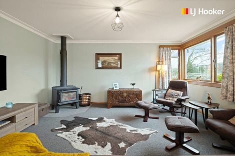 Photo of property in 3 Coach Road, Fairfield, Dunedin, 9018