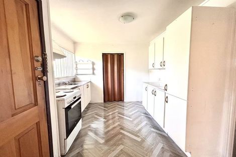 Photo of property in 190 Universal Drive, Henderson, Auckland, 0610