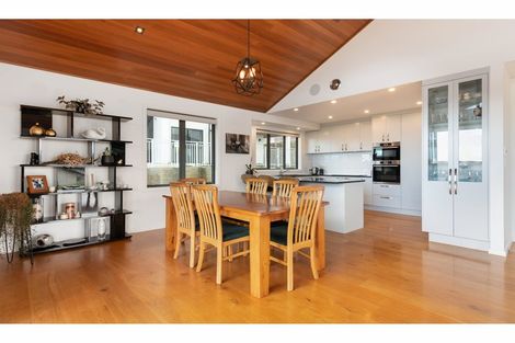 Photo of property in 100 Condor Drive, Pyes Pa, Tauranga, 3112