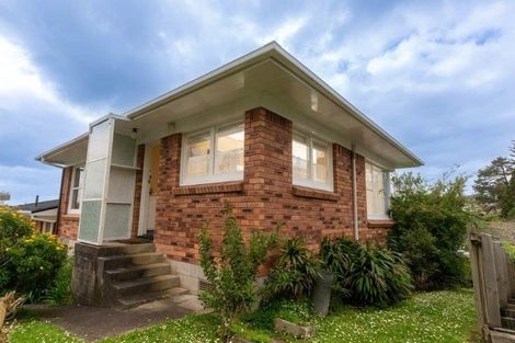 Photo of property in 36b Ayton Drive, Totara Vale, Auckland, 0629